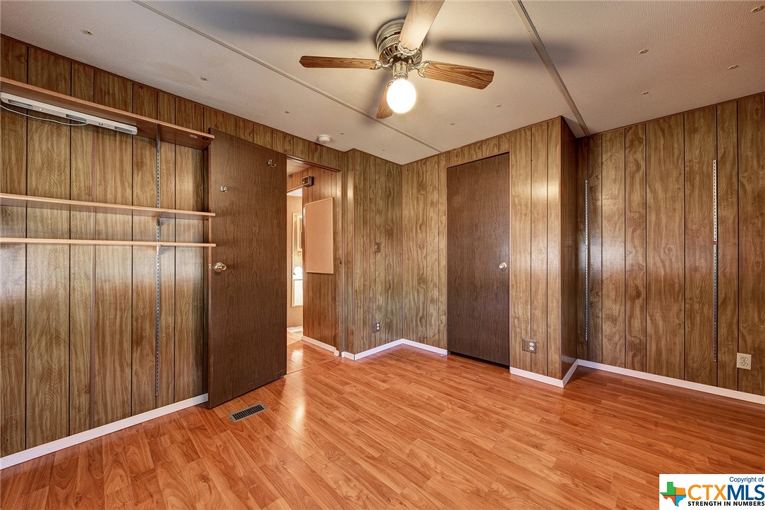 1506 Honeysuckle Lane