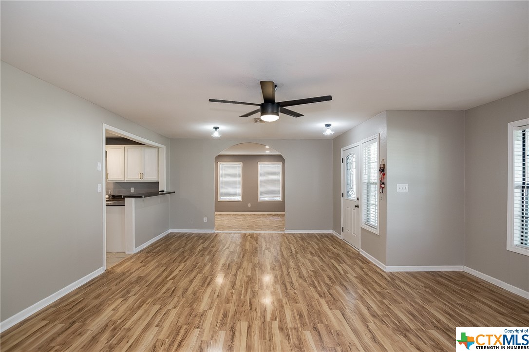 2107 E Anaqua Avenue