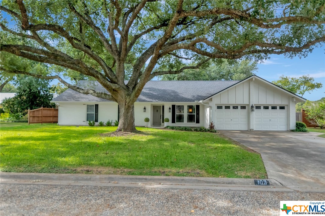 103 Alameda Circle