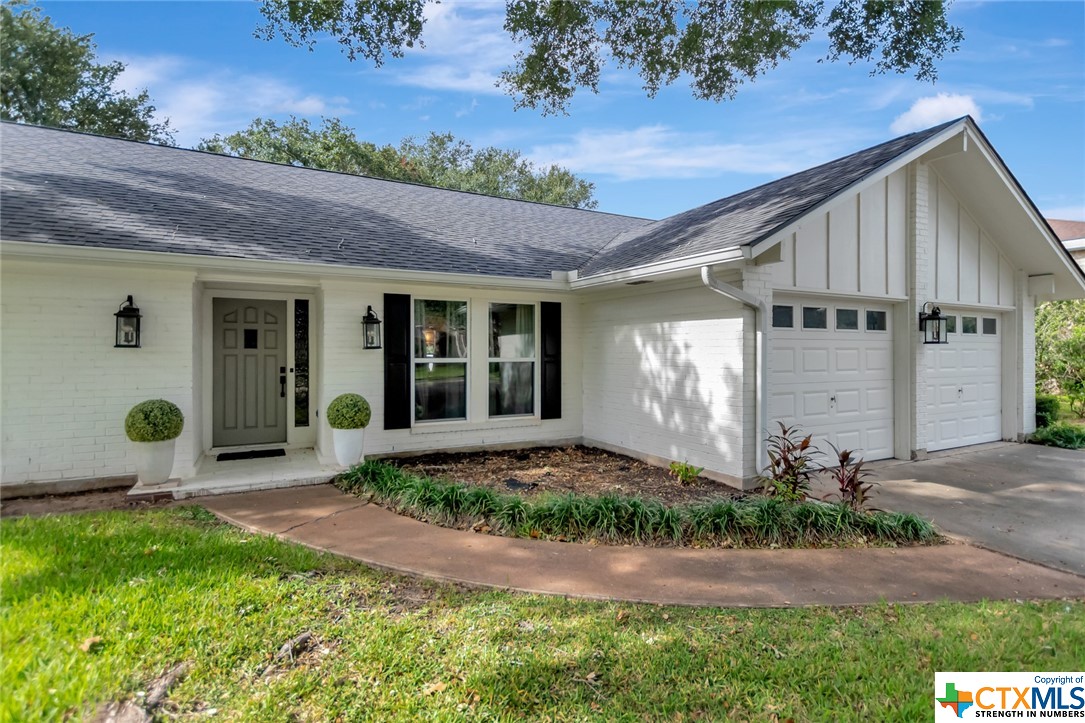 103 Alameda Circle