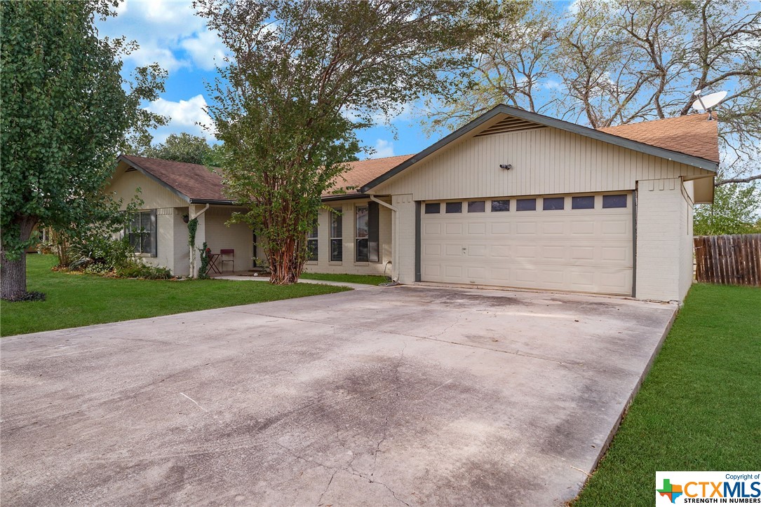 1112 Tumbleweed Drive