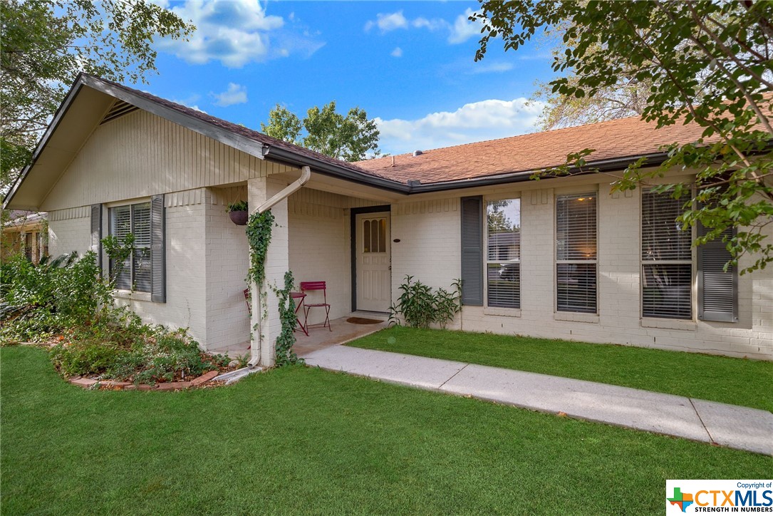 1112 Tumbleweed Drive