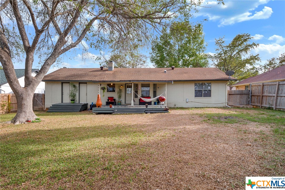 1112 Tumbleweed Drive