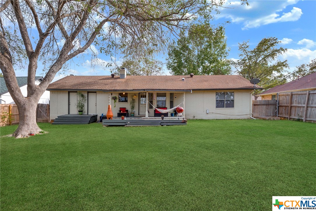 1112 Tumbleweed Drive