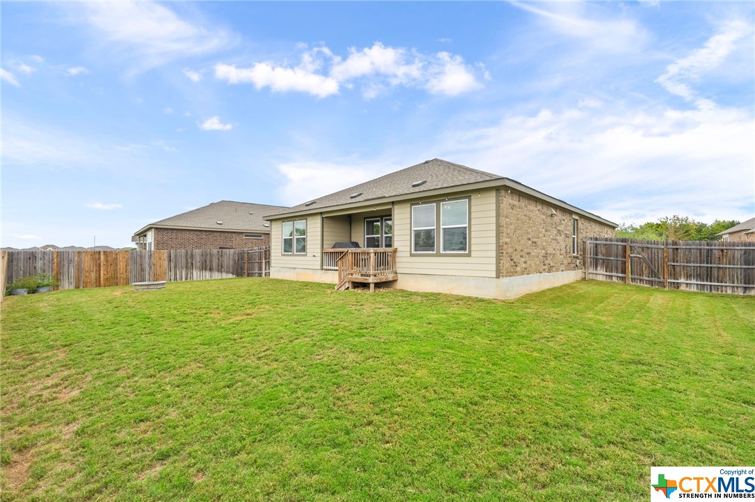 1161 Havens Cross