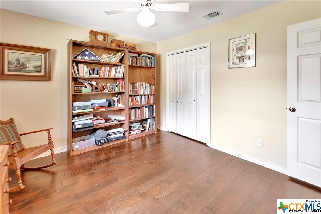 404 Woodlands Lane