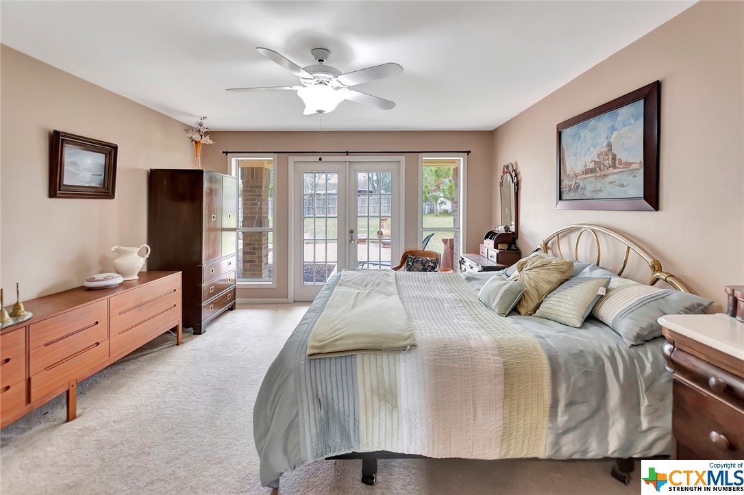 404 Woodlands Lane