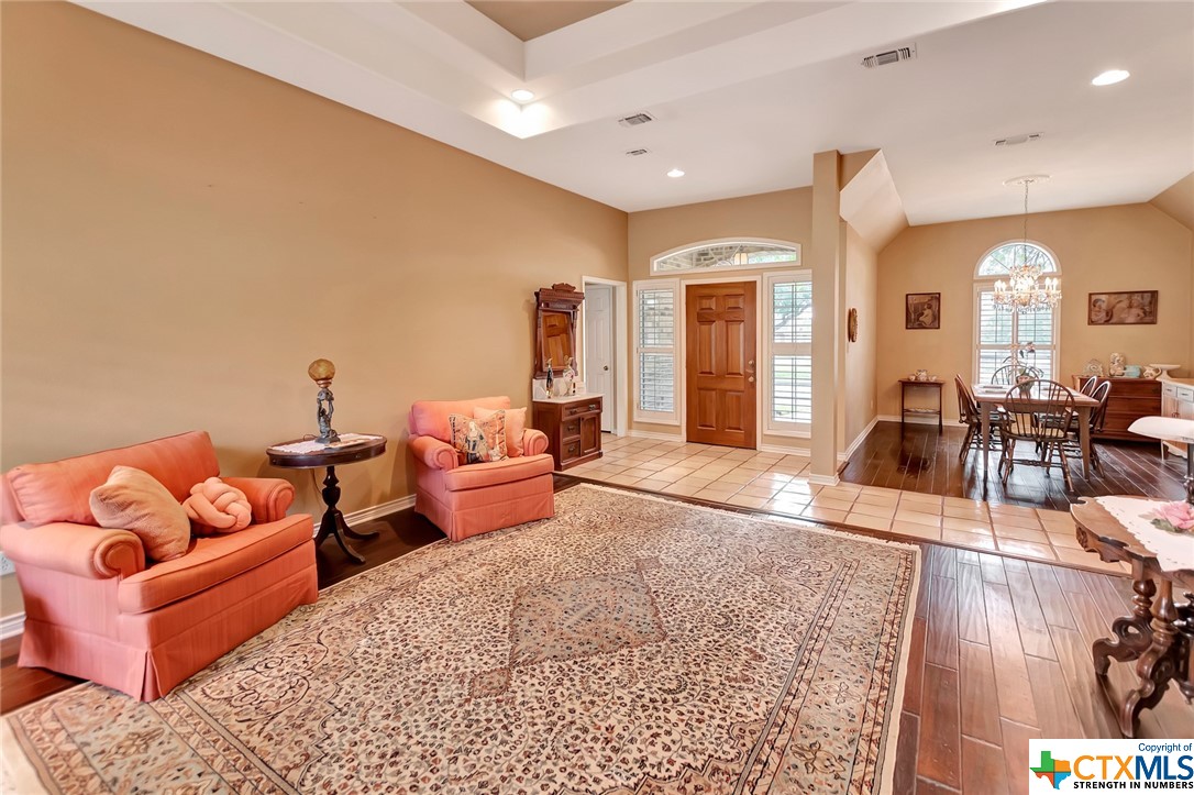 404 Woodlands Lane