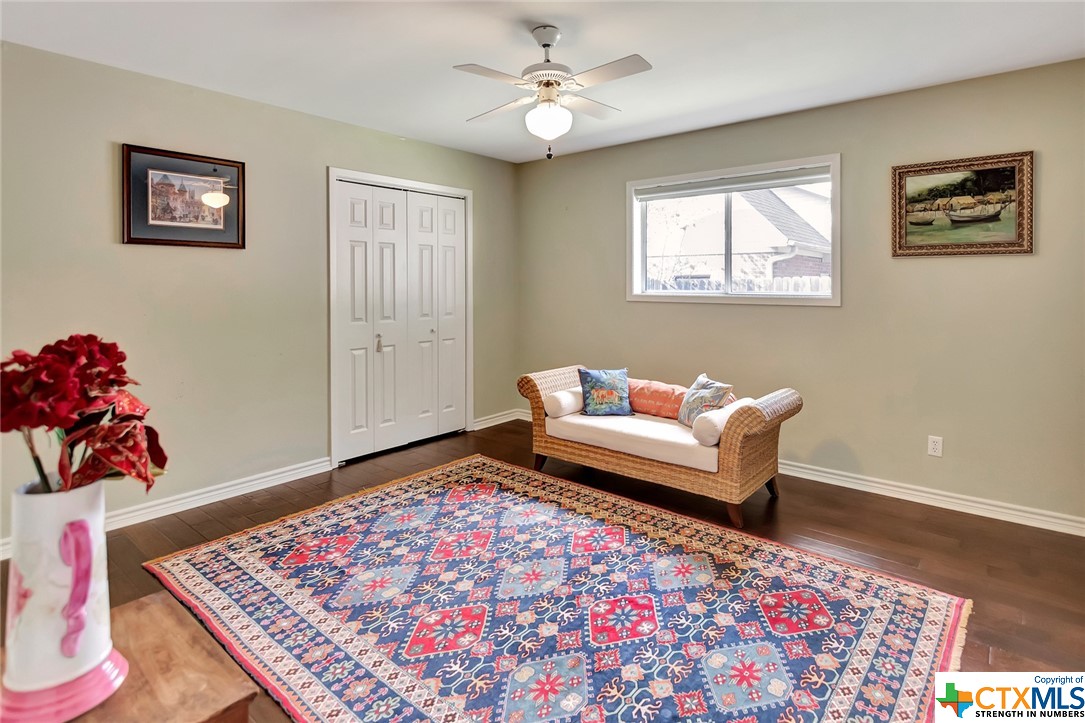 404 Woodlands Lane