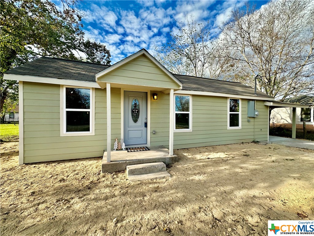 408 E Division Street