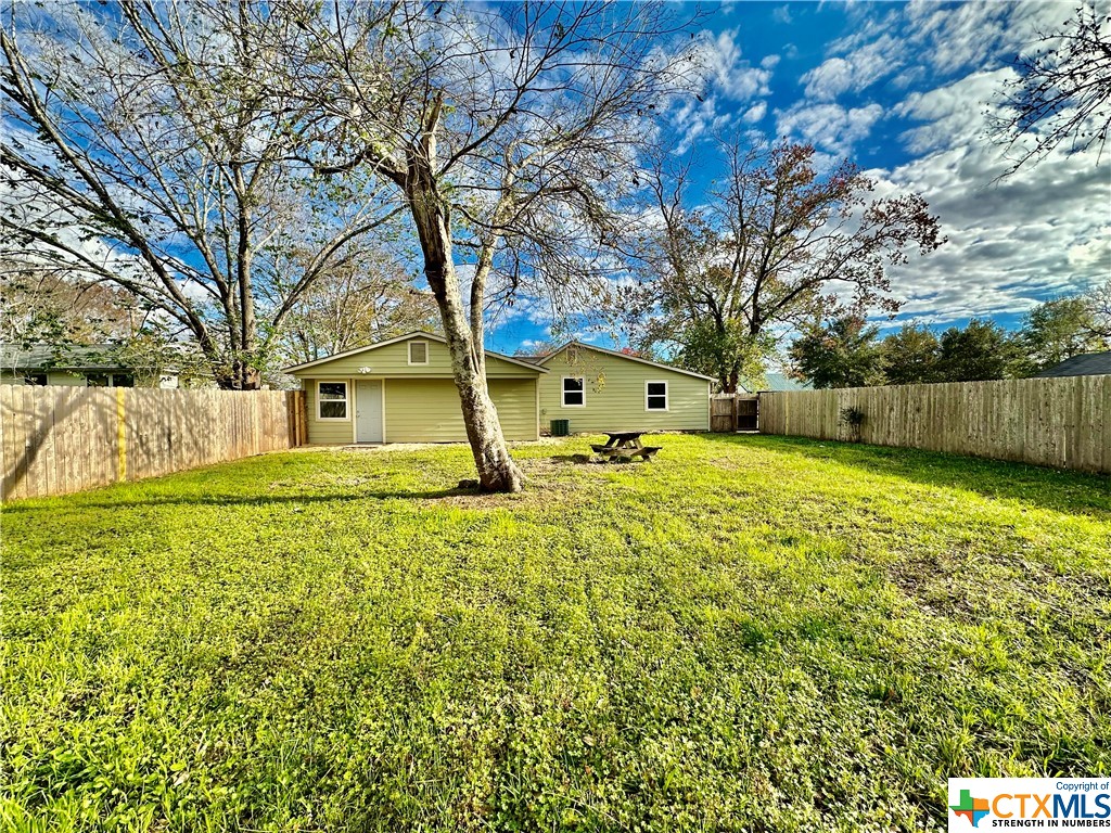 408 E Division Street