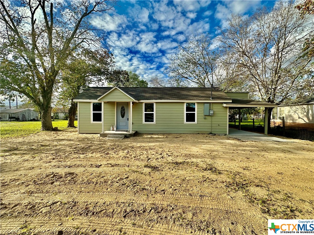 408 E Division Street