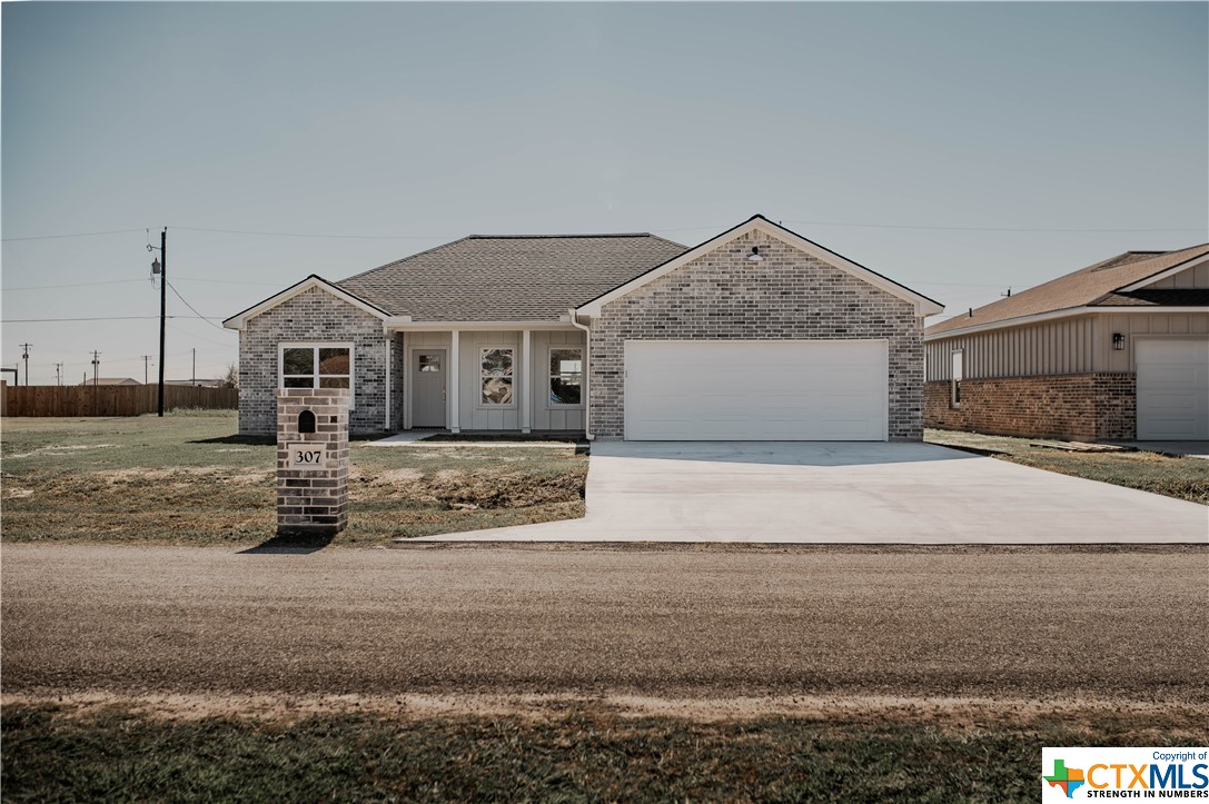 307 Turkey Lane