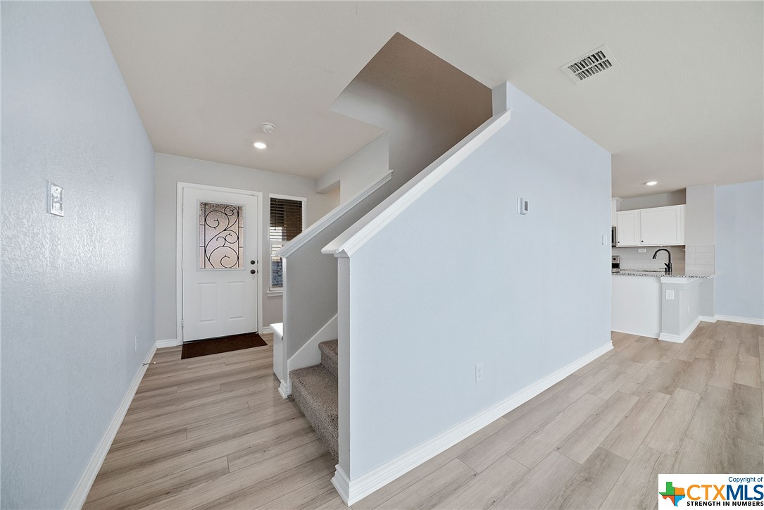 1810 Overlook Bend