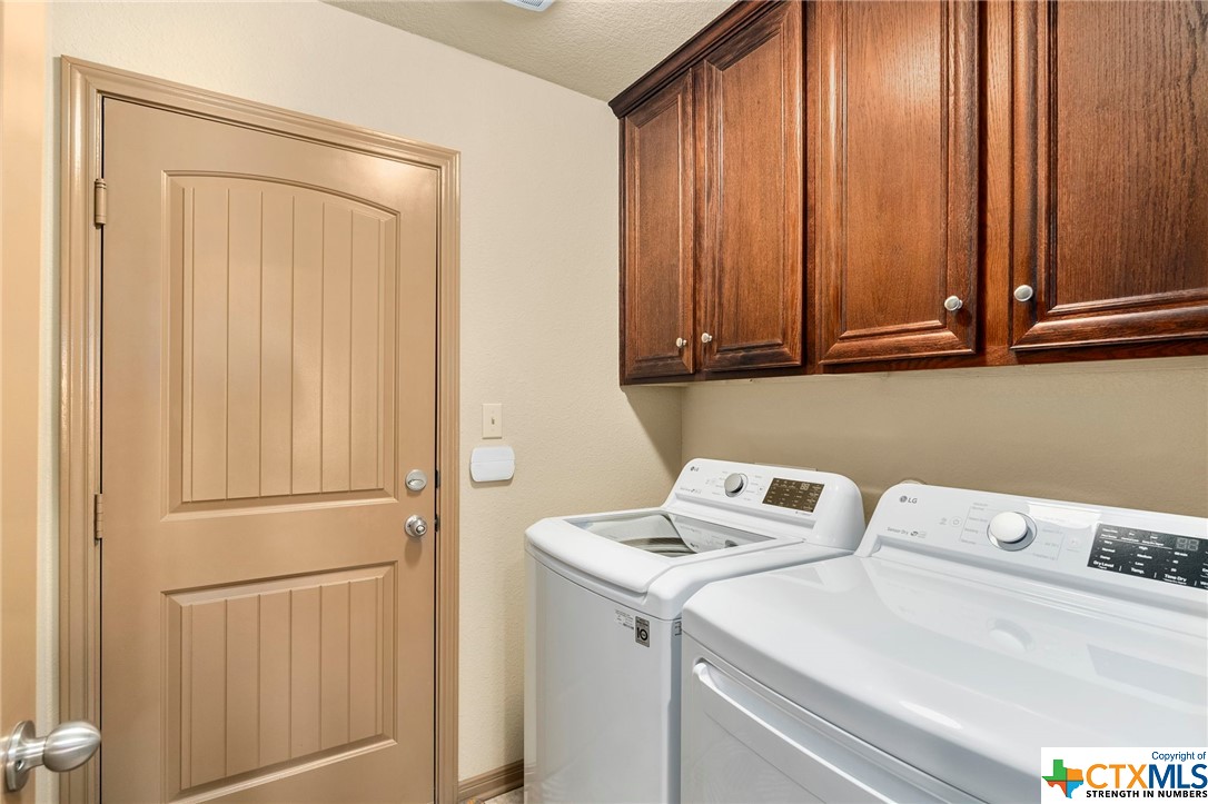 330 Hummingbird Way