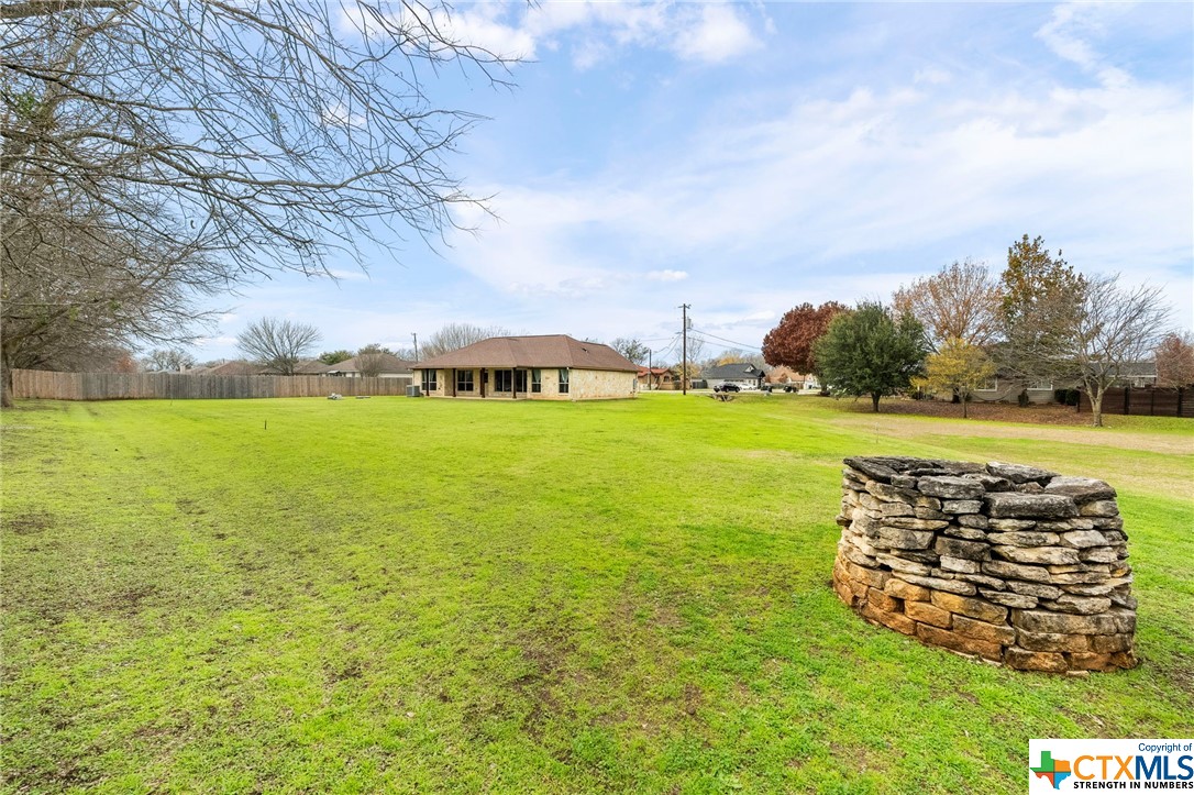 330 Hummingbird Way