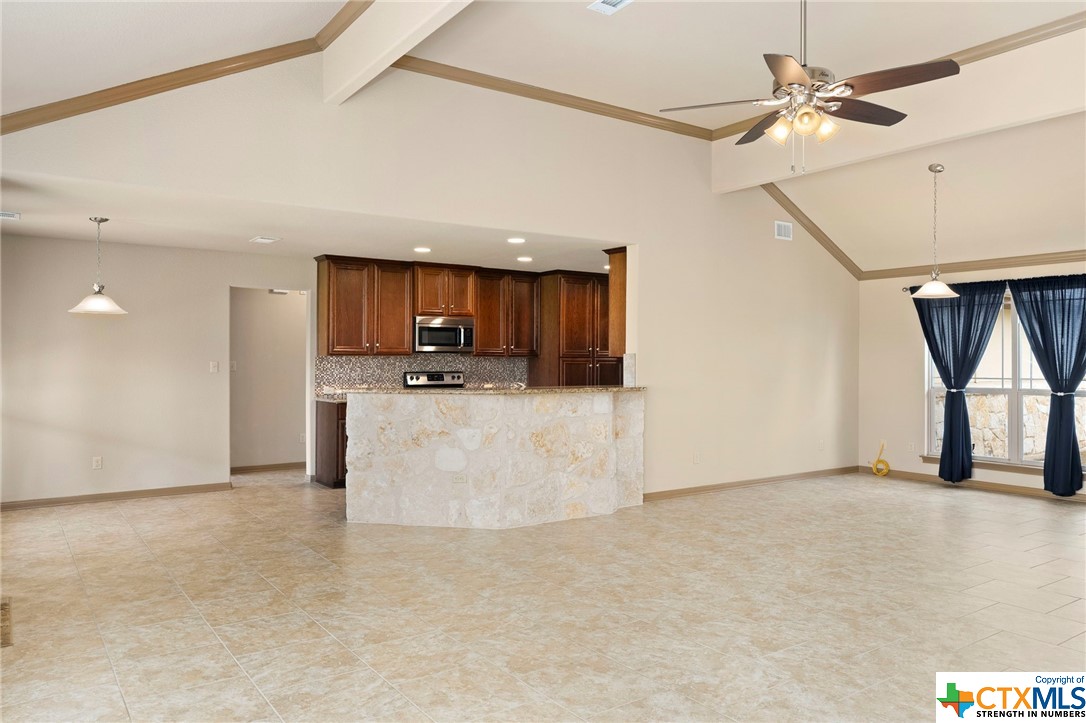 330 Hummingbird Way