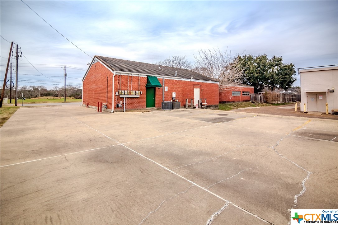 5404 Country Club Drive A