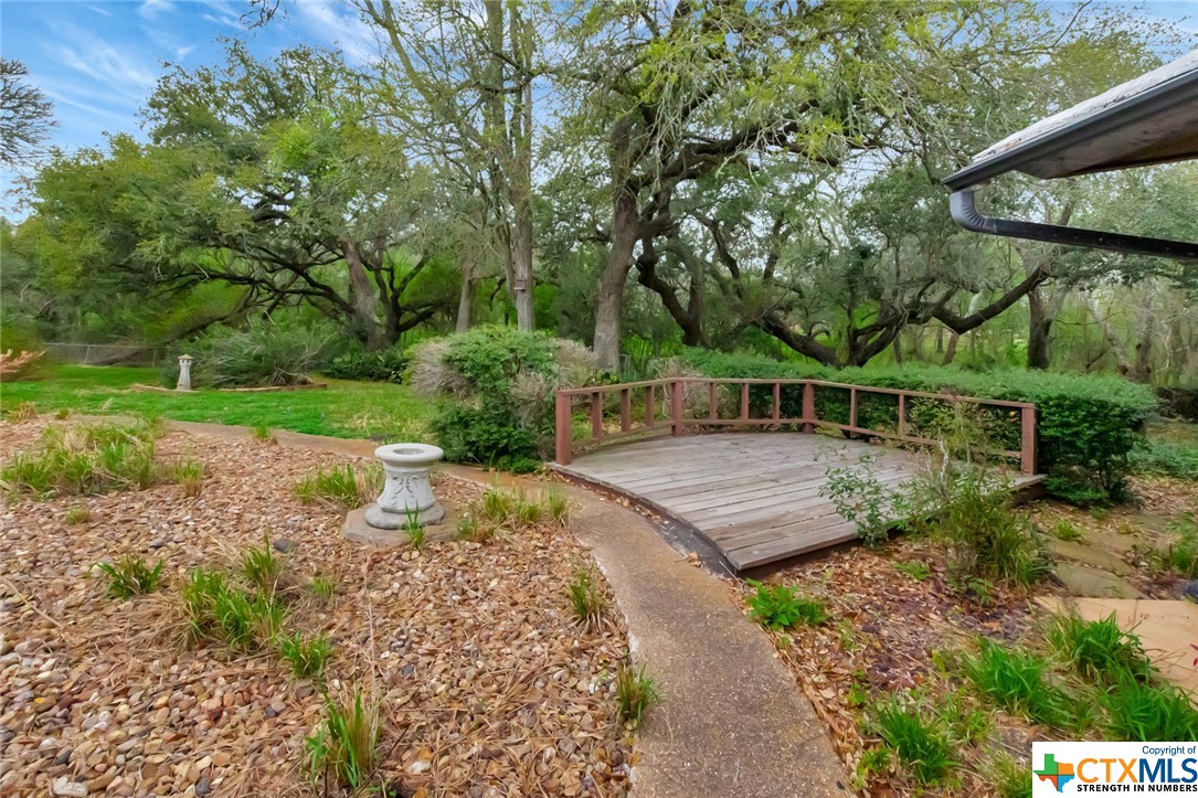 545 Brookhollow Drive