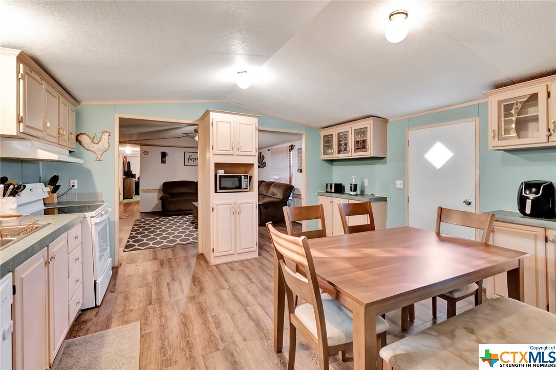 245 Wischkaemper Road
