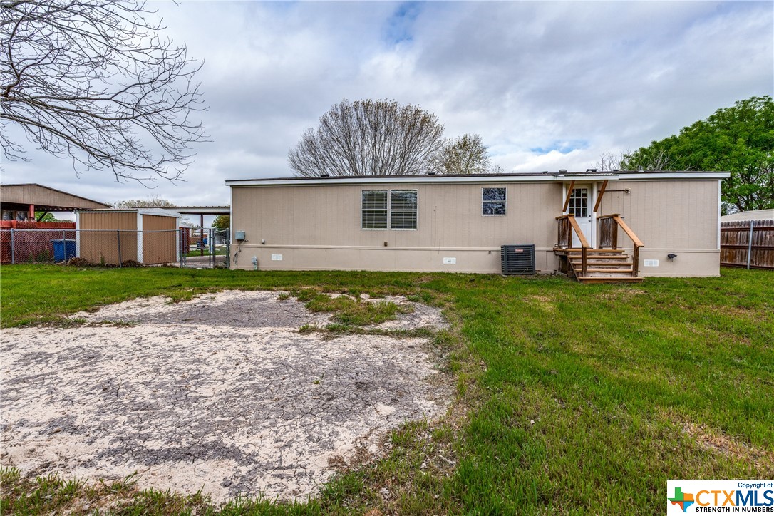 1364 Bradfield Circle