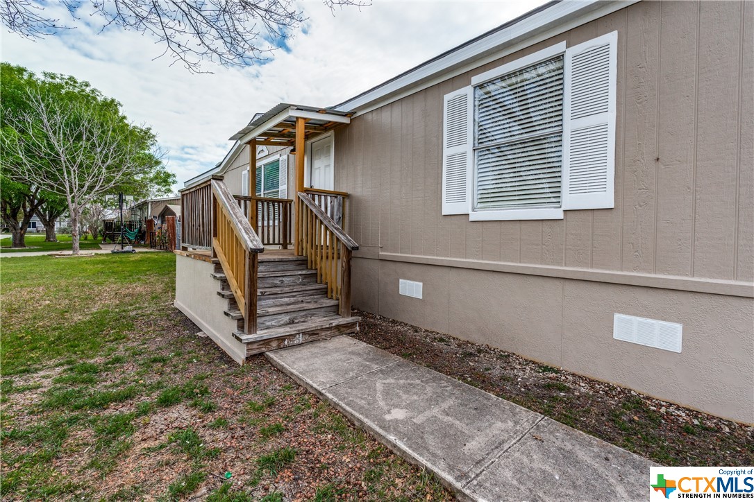 1364 Bradfield Circle