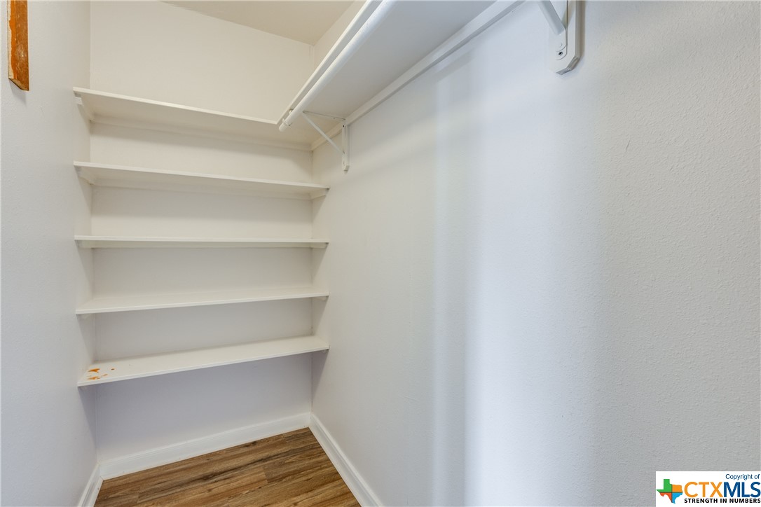 1364 Bradfield Circle