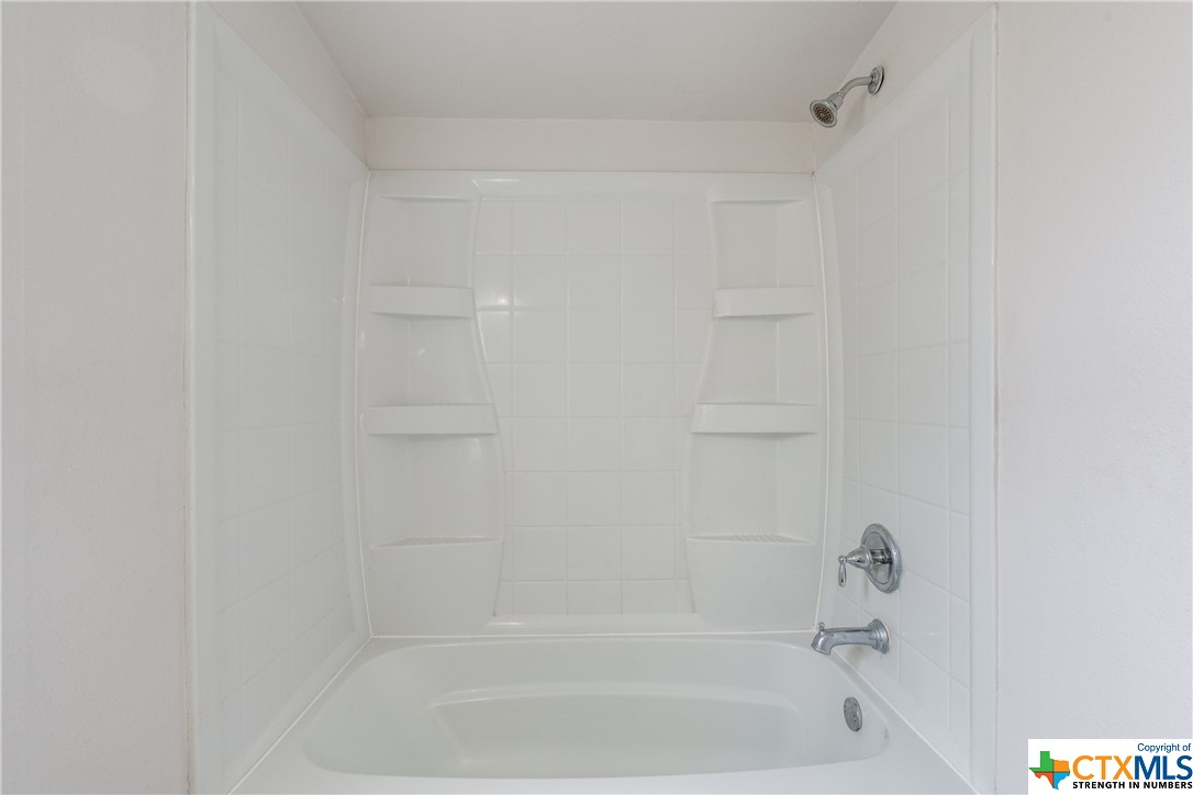 1364 Bradfield Circle