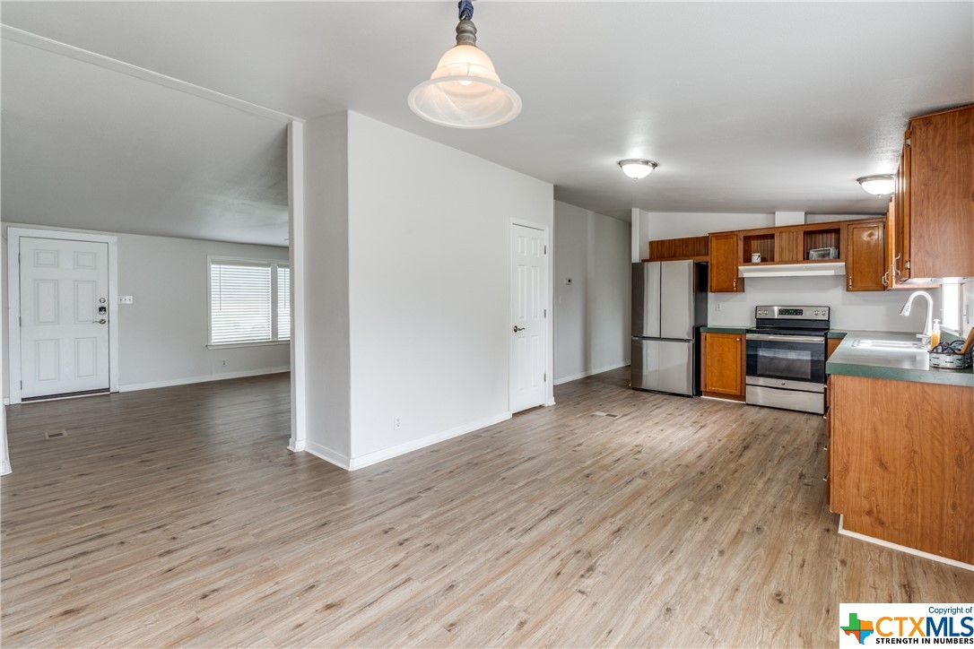 1364 Bradfield Circle