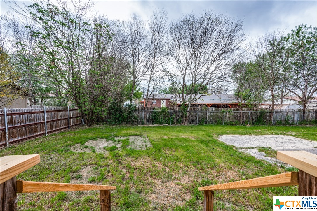 1364 Bradfield Circle