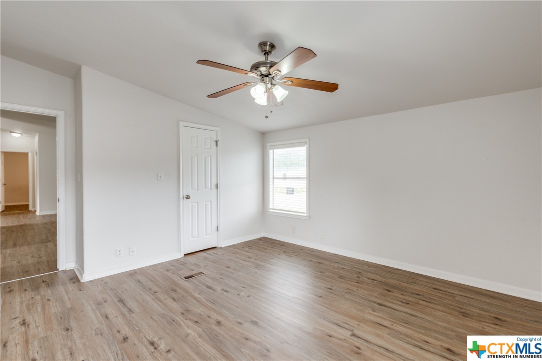 1364 Bradfield Circle