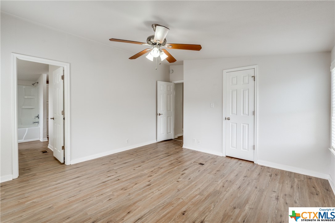 1364 Bradfield Circle