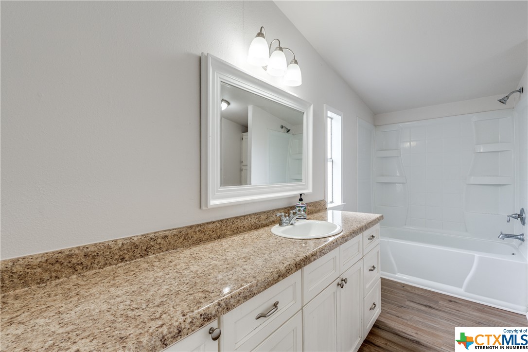 1364 Bradfield Circle