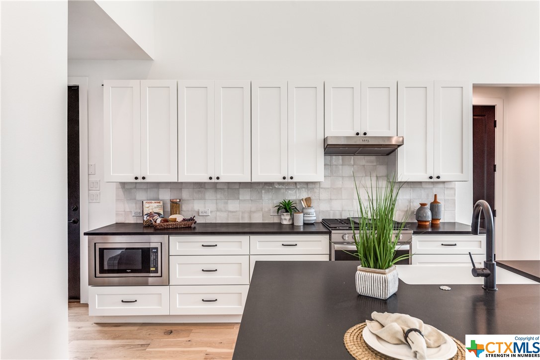 419 Alexander Avenue