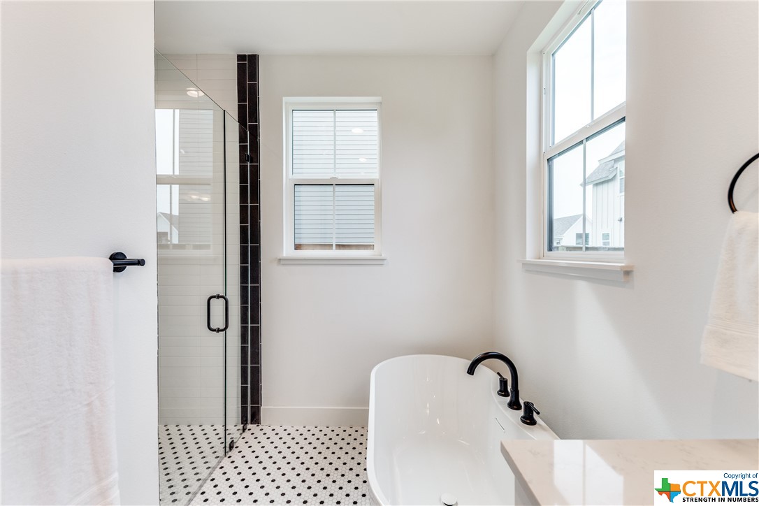 419 Alexander Avenue