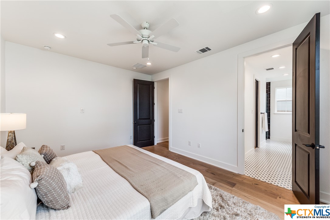 419 Alexander Avenue