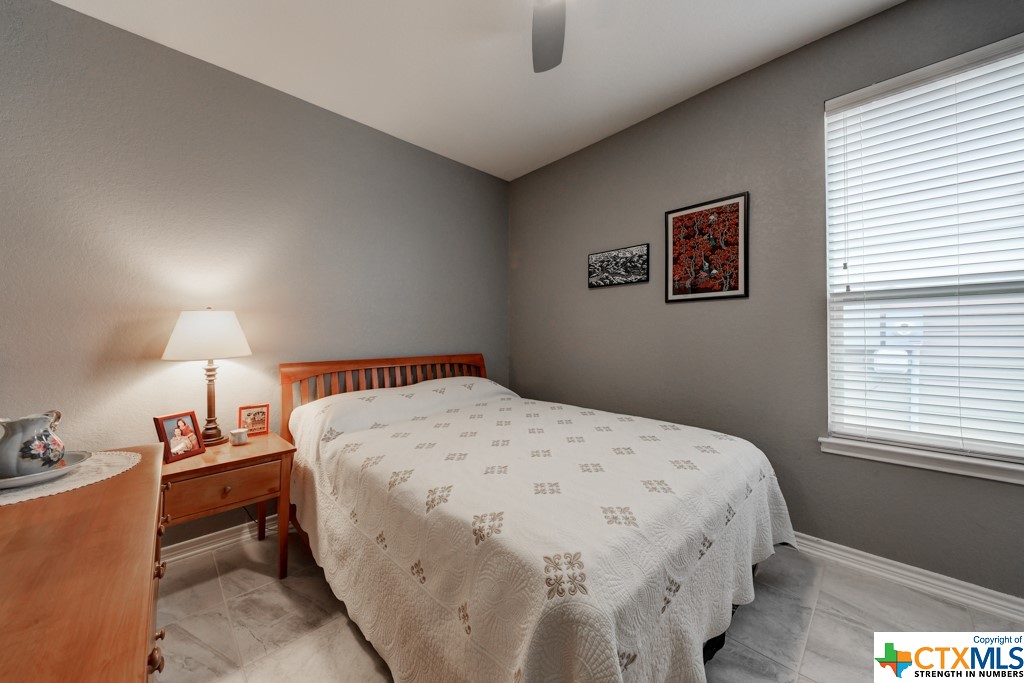 2070 Shire Meadows