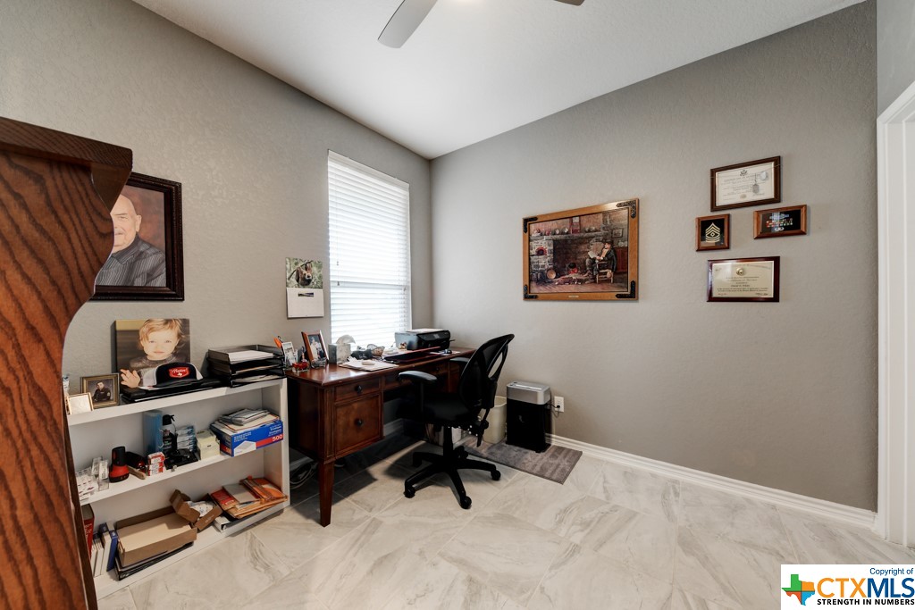 2070 Shire Meadows