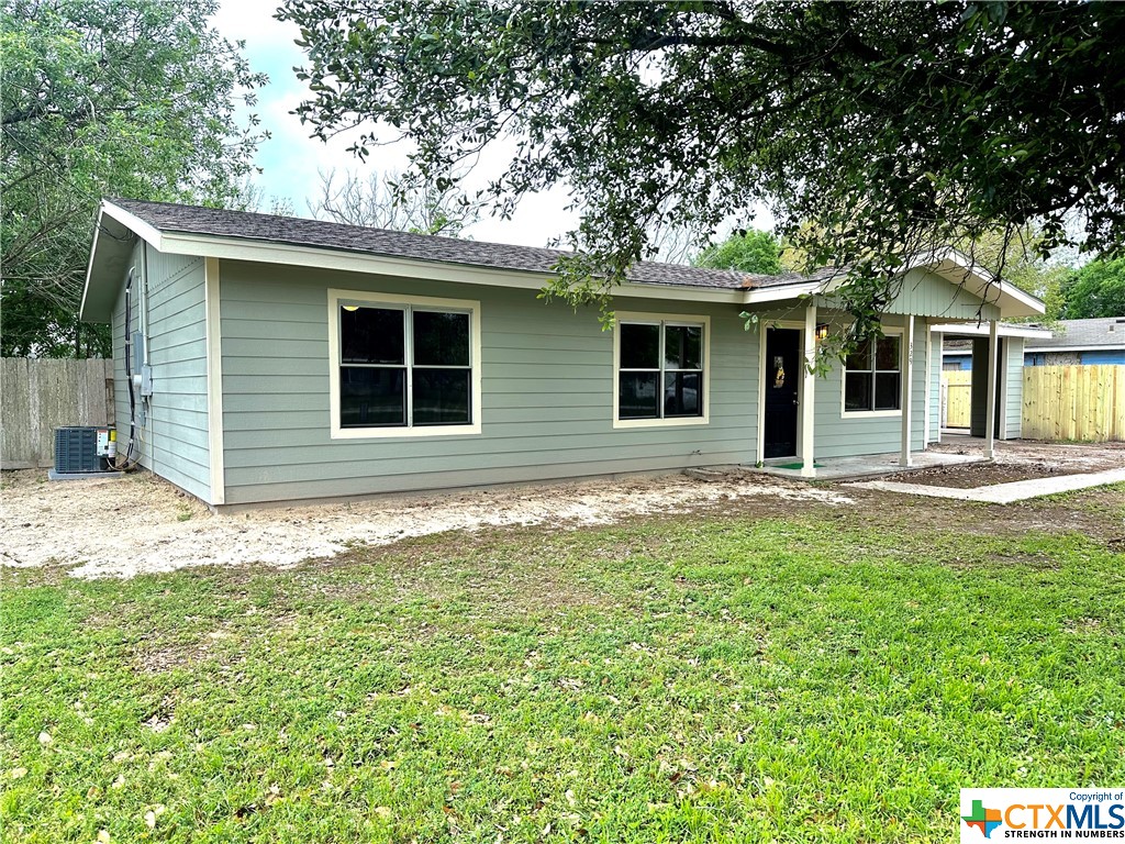 329 Hedges Street