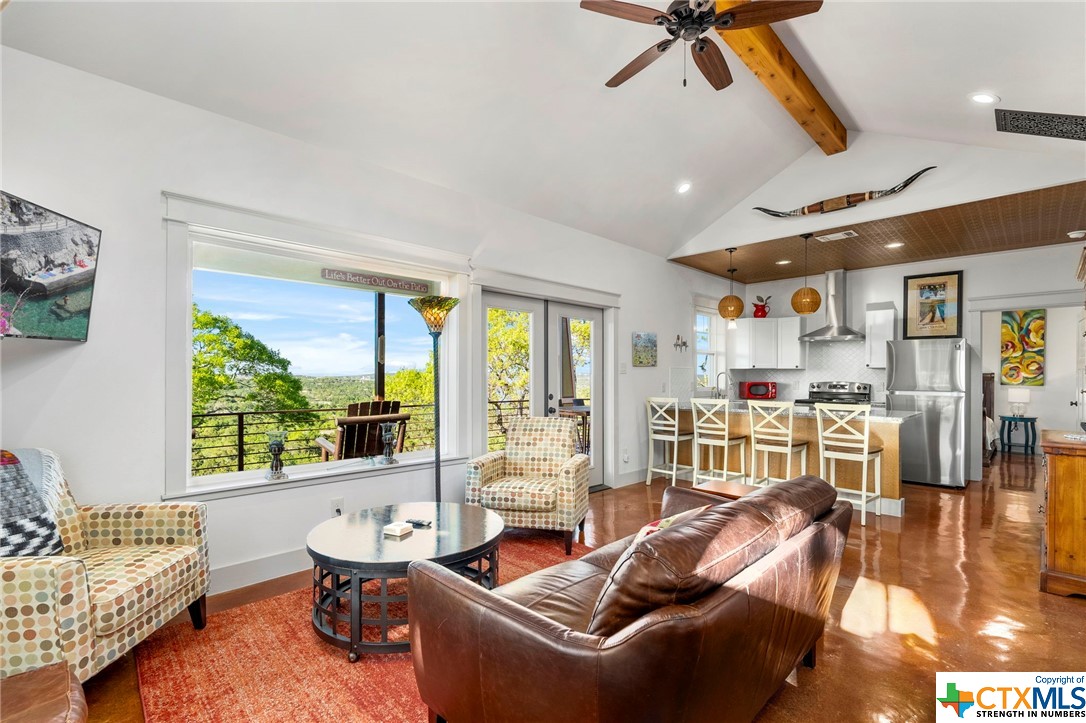 3033 Ridge Crossing