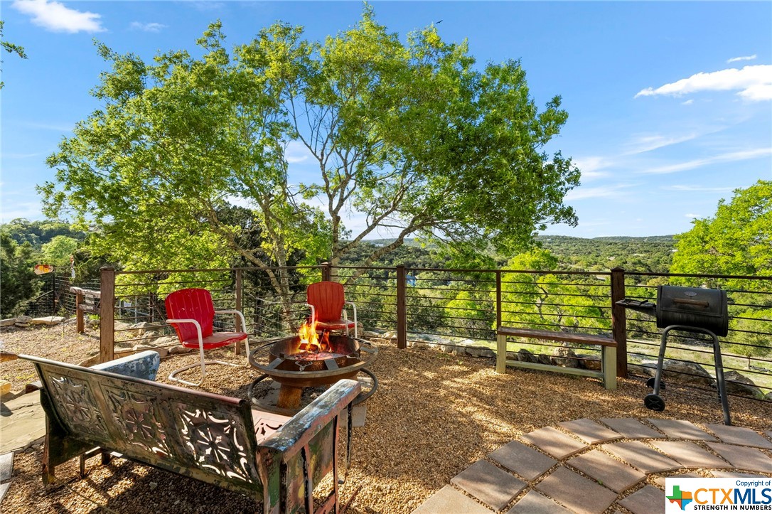 3033 Ridge Crossing