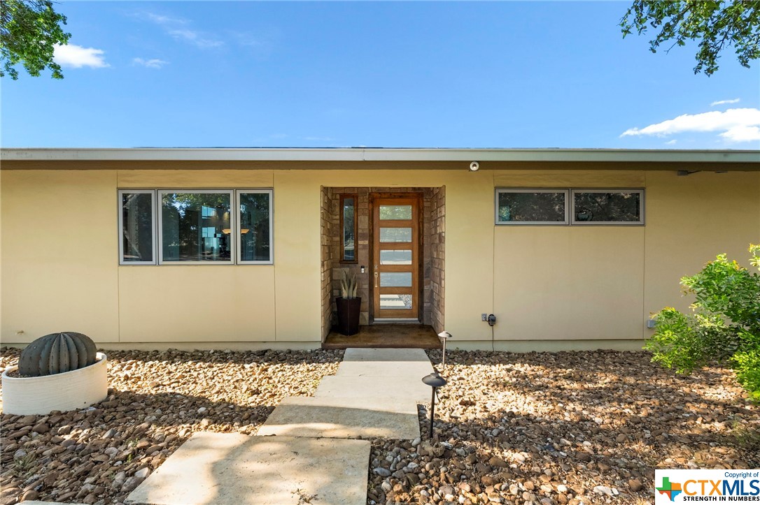 3033 Ridge Crossing
