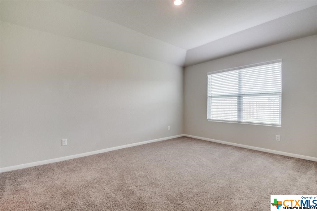2712 Seneca Court