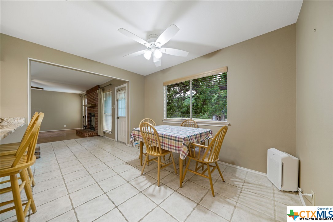 5462 Circle Oak Drive