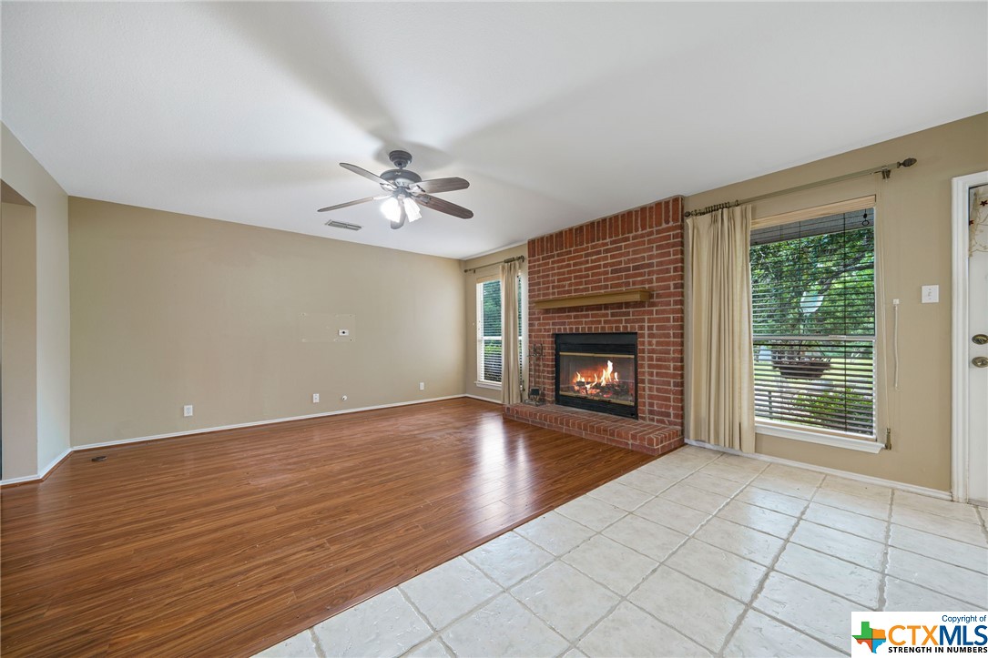 5462 Circle Oak Drive