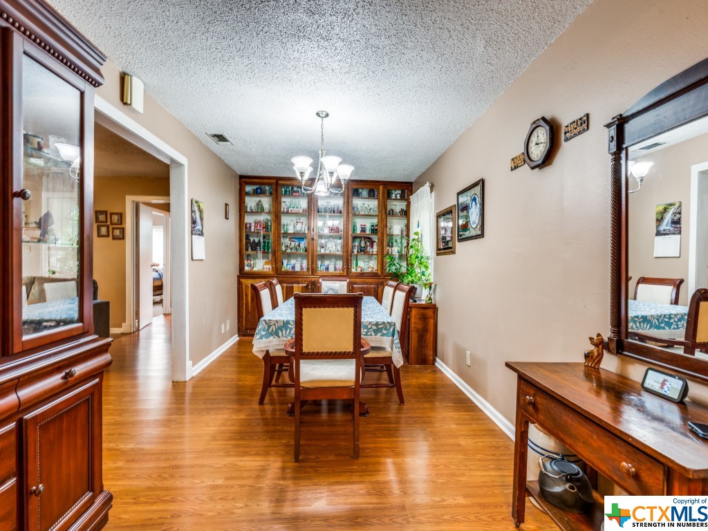 1004 Bluebonnet Lane