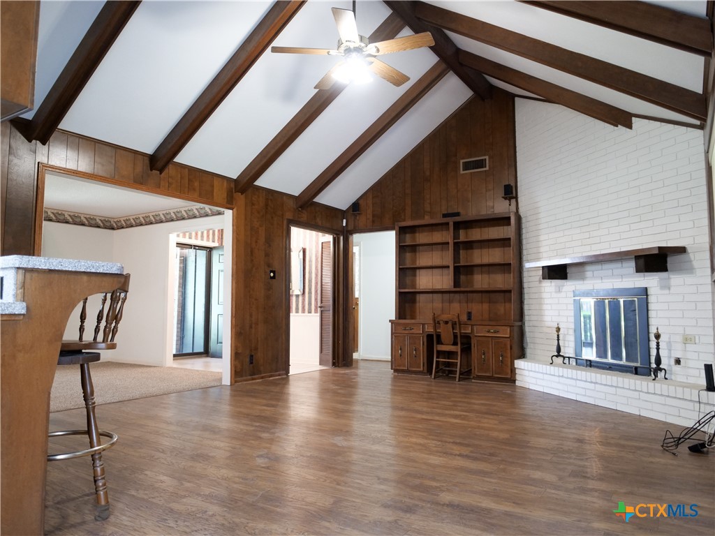 301 Tanglewood