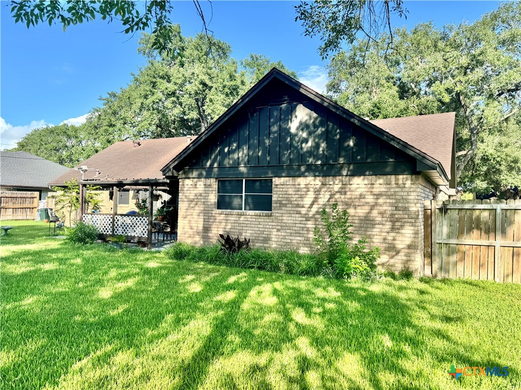 301 Tanglewood
