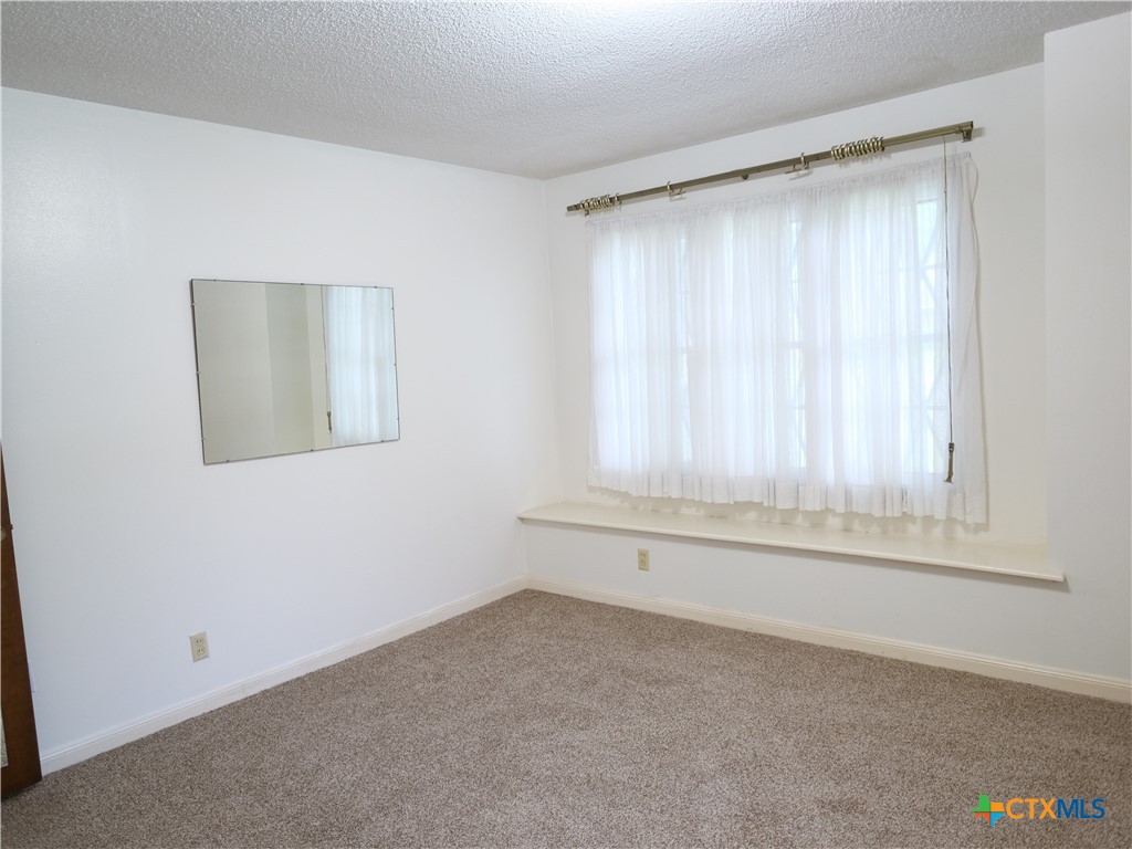 301 Tanglewood