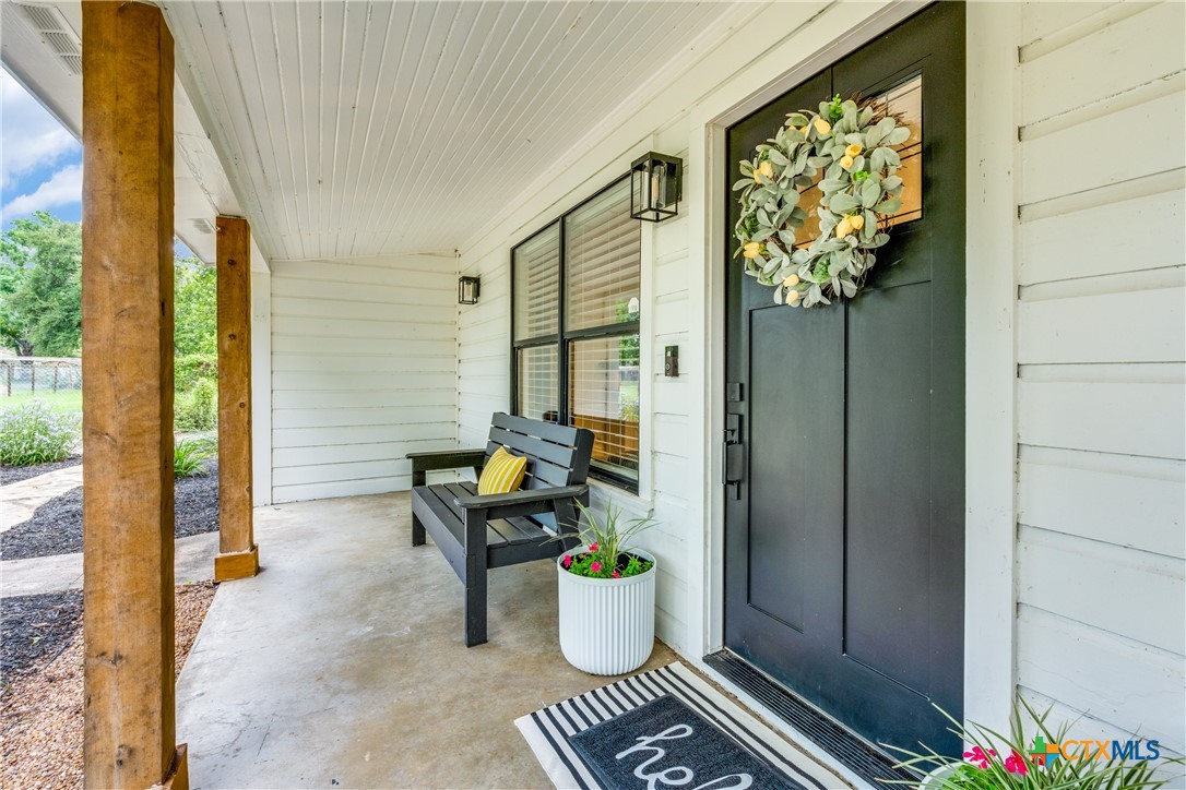 137 Nueces Lane